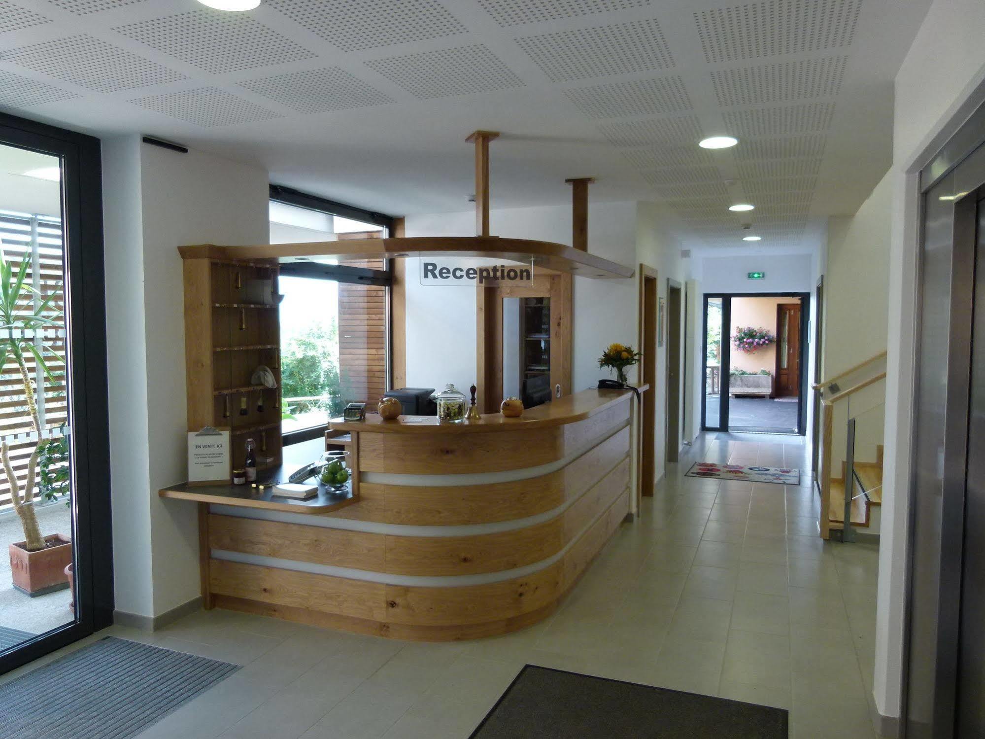 Logis Auberge Du Mehrbachel - Hotel & Restaurant Saint-Amarin Exterior photo